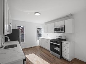 4100-4104 Howley Street, 4100