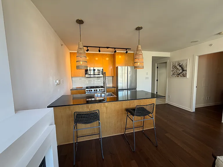 989 Beatty St #1108 — Photo 3