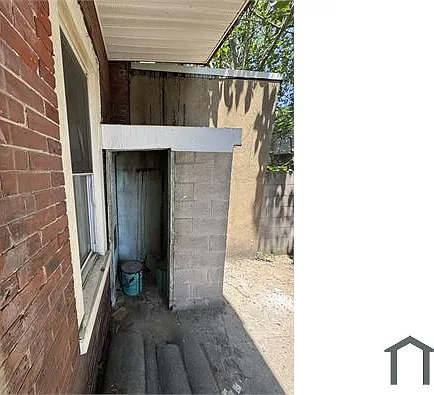 1337 S 30th St — Photo 15