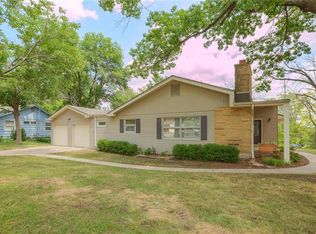6201 N Lenox Ave, Kansas City, MO 64151