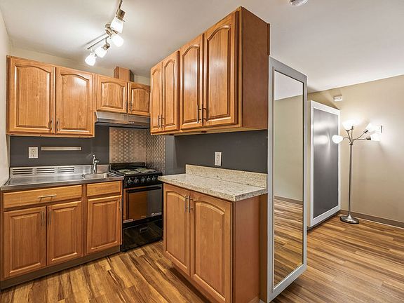 2nd image of 5612 University Way NE Unit 210