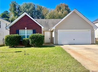 1105 Oak Hollow Ln, Hampton, GA 30228