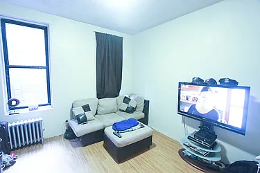 Rented by Jonis Realty