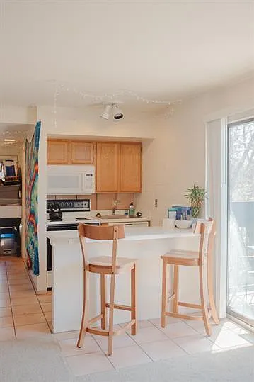 599 N Darwin St — Photo 56
