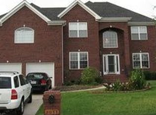 2033 Bierce Dr, Virginia Beach, VA 23454