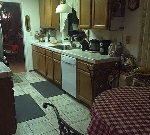 4th image of 1114 Tanglewood Dr