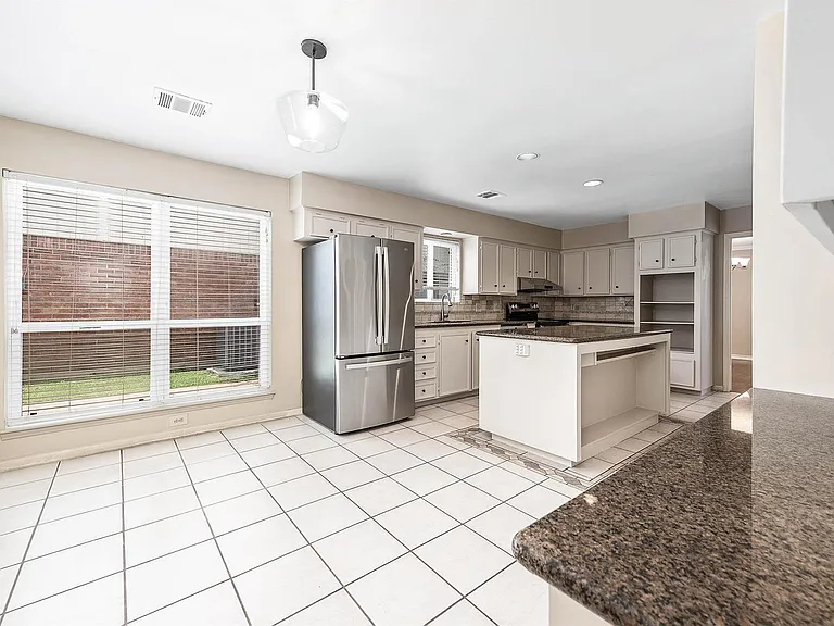 12302 Piping Rock Dr — Photo 17