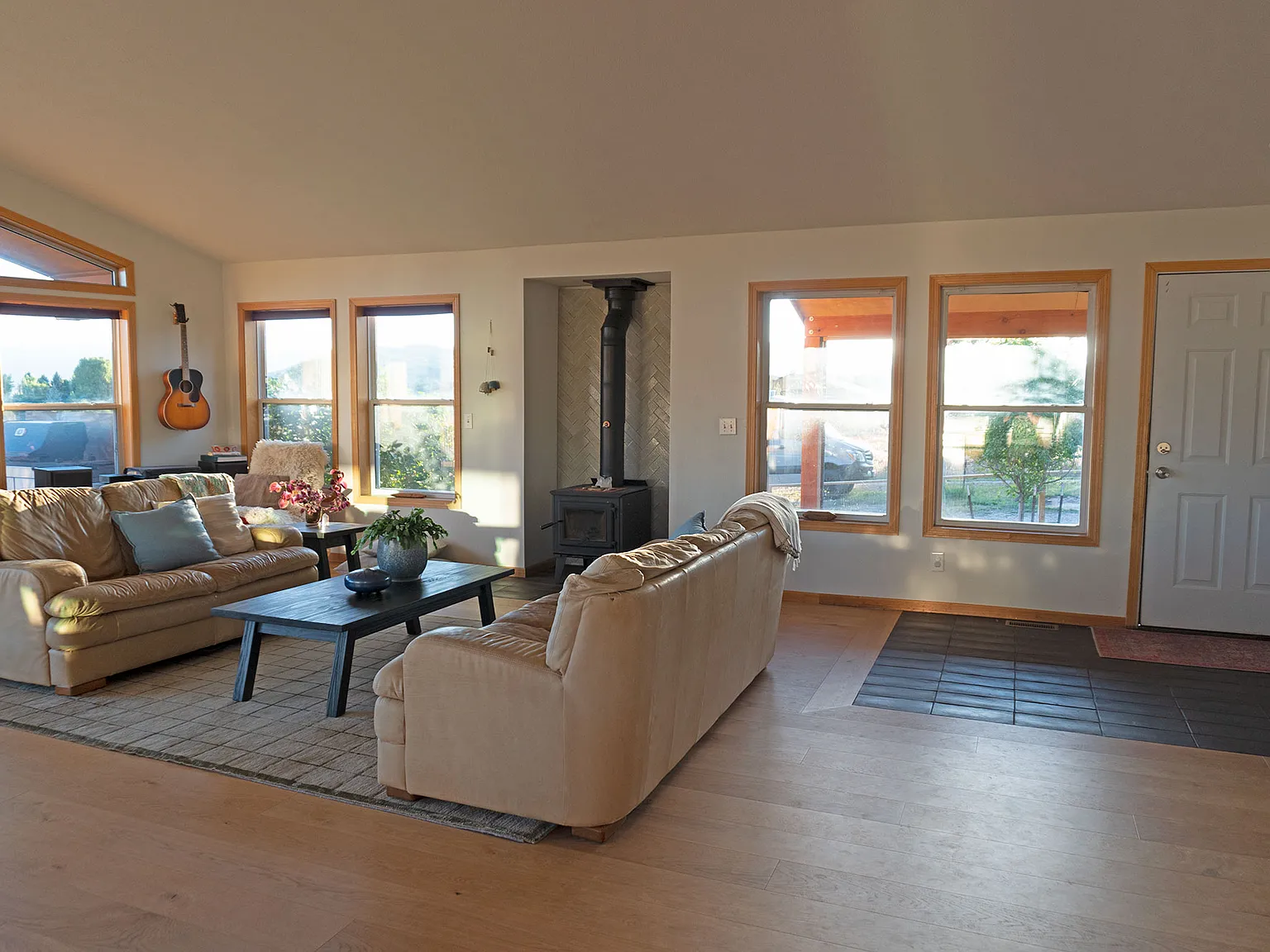 3 bed, 1774 sqft, $5,500 — Photo 4
