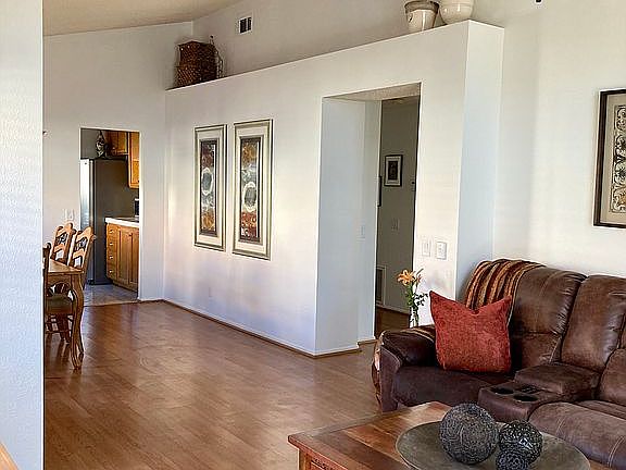 4th image of 28090 Lemonwood Dr