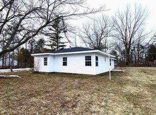 1098 Day Rd, Vassar, MI 48768