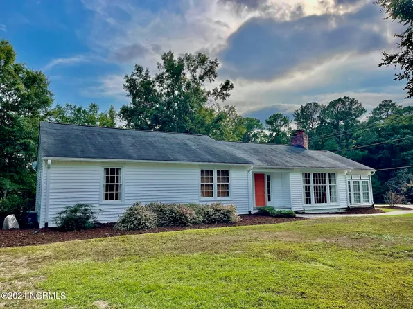 1106 Carolina Drive, Rockingham, NC 28379