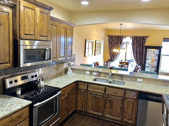 2nd image of 3615 NW 121st Cir