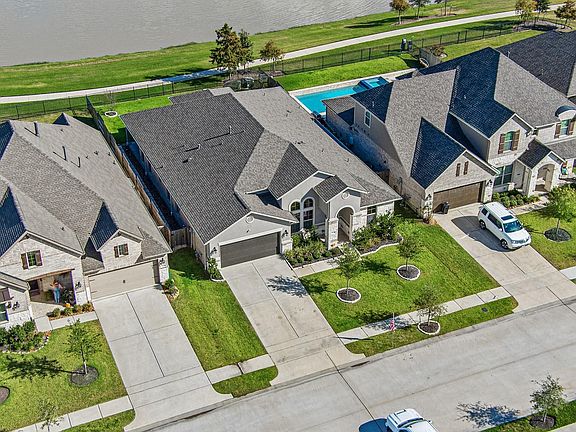 5th image of 18510 Panton Terrace Ln