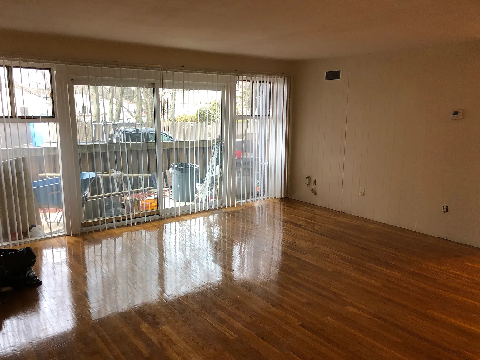 2 bed, 800 sqft, $2,600 — Photo 1