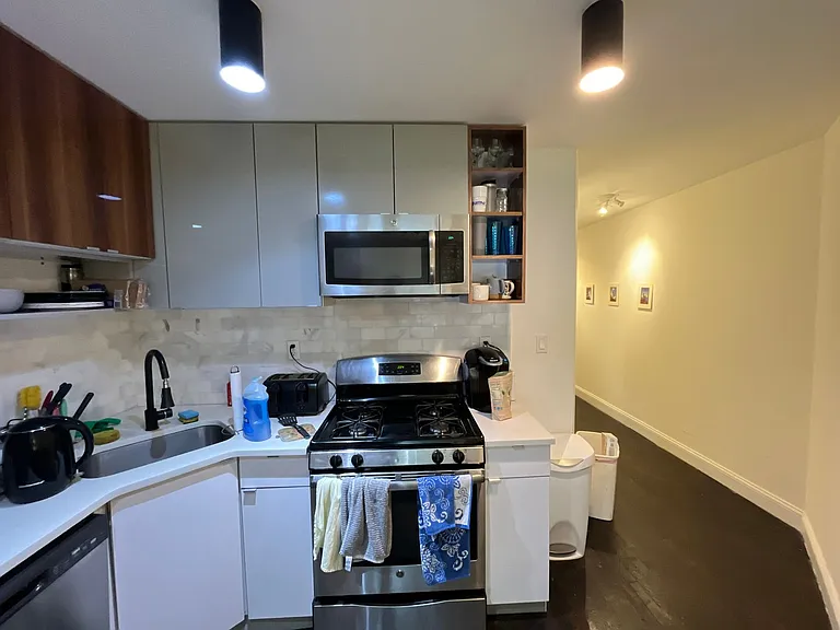The Kensington — Photo 142