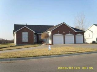 12525 Hollingsworth Rd, Kansas City, KS 66109