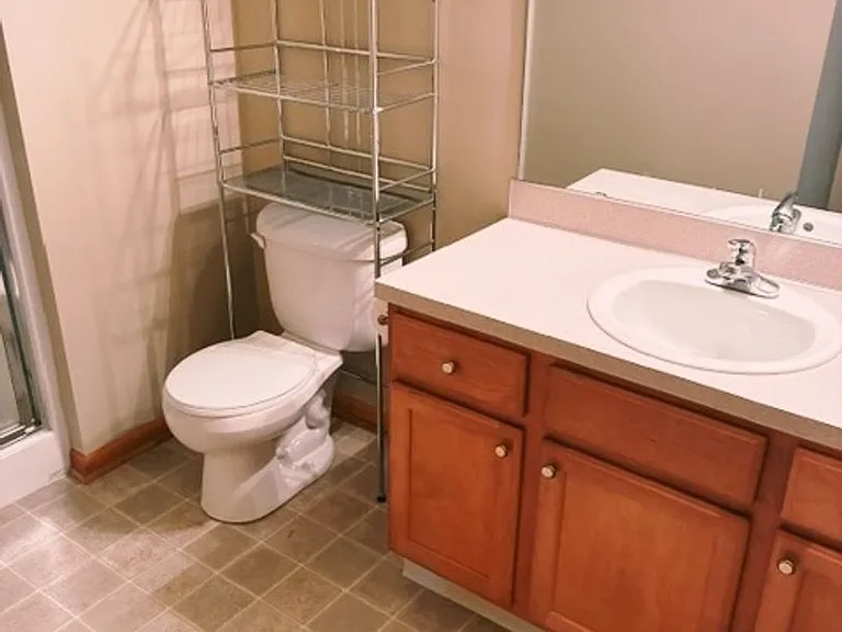 2146 Creekside Dr SW — Photo 16