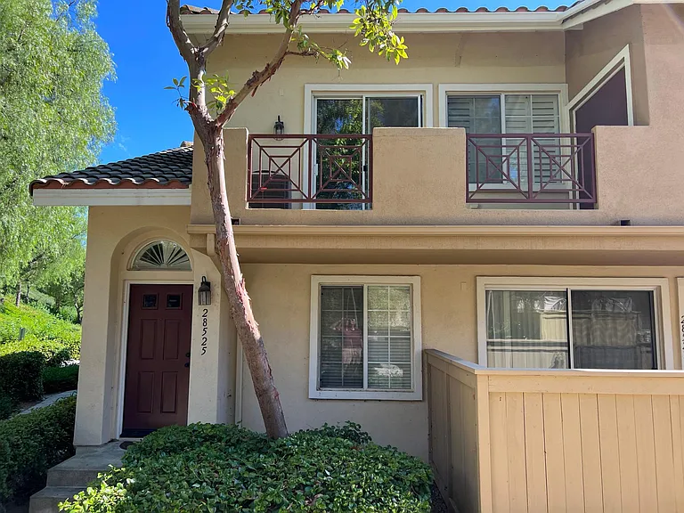28525 Salerno Dr — Photo 17