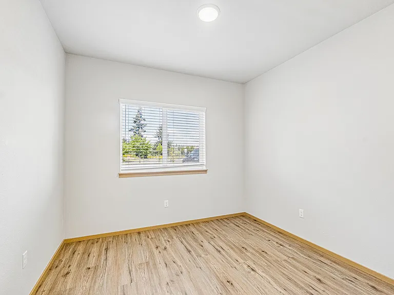 Ridgeline Apartments — Photo 22