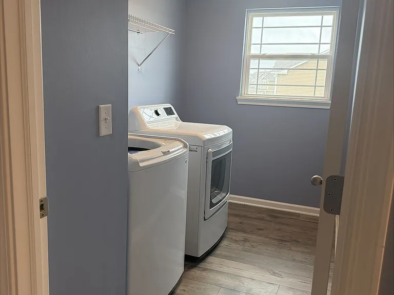 Upstairs_Laundry