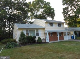 425 Narragansett Dr, Cherry Hill, NJ 08002