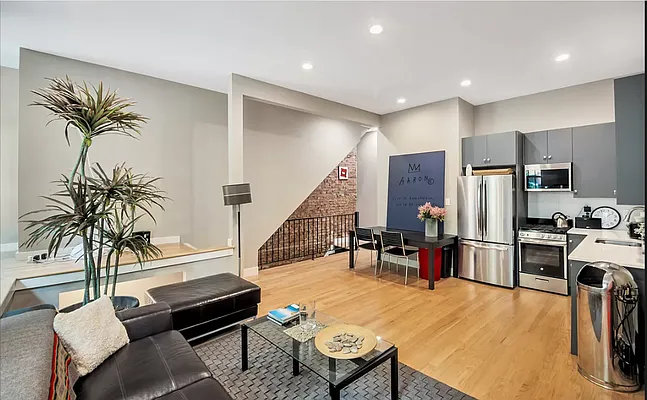 Rented by Compass | media 2
