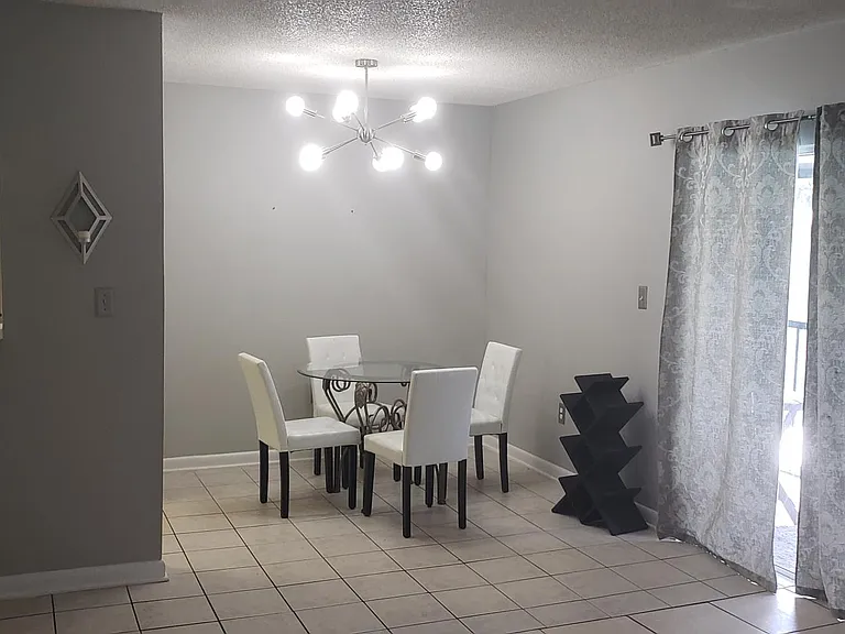 2543 N Alafaya Trl #84 — Photo 8