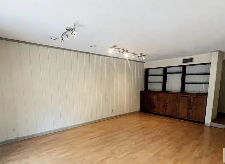 5611 La Estrella Cir — Photo 6