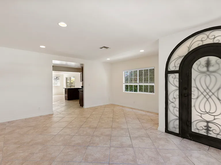 22364 Cass Ave — Photo 4