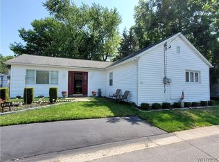 3125 Oak Ave, Youngstown, NY 14174