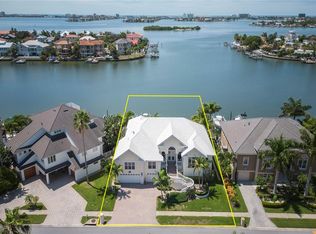6216 Pasadena Point Blvd, Gulfport, FL 33707