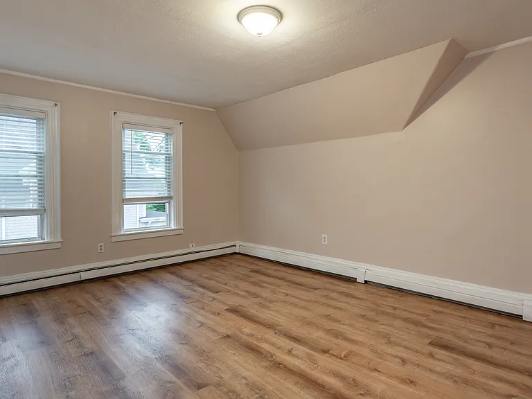 19 Everett St #2 — Photo 12