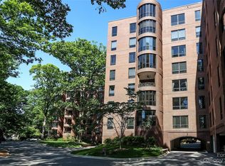 818 Cherokee Rd, Charlotte, NC 28207