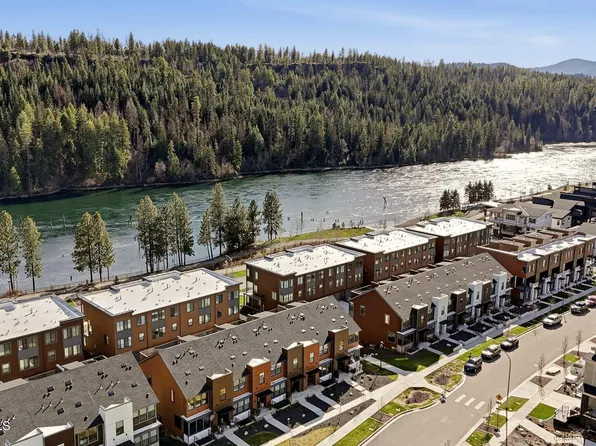 2704 W Lumber Ln, Coeur D Alene, ID 83814