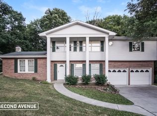 120 Heather Dr, Monaca, PA 15061