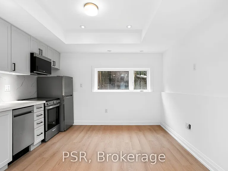 218 Aileen Ave #E — Photo 14