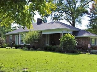 2 Western Dr, Millstadt, IL