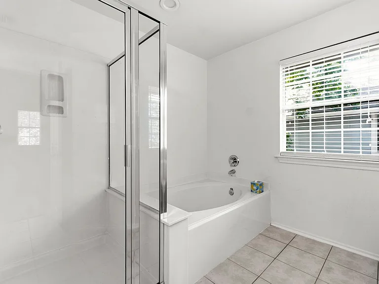 149 E Summerhaze Cir — Photo 11