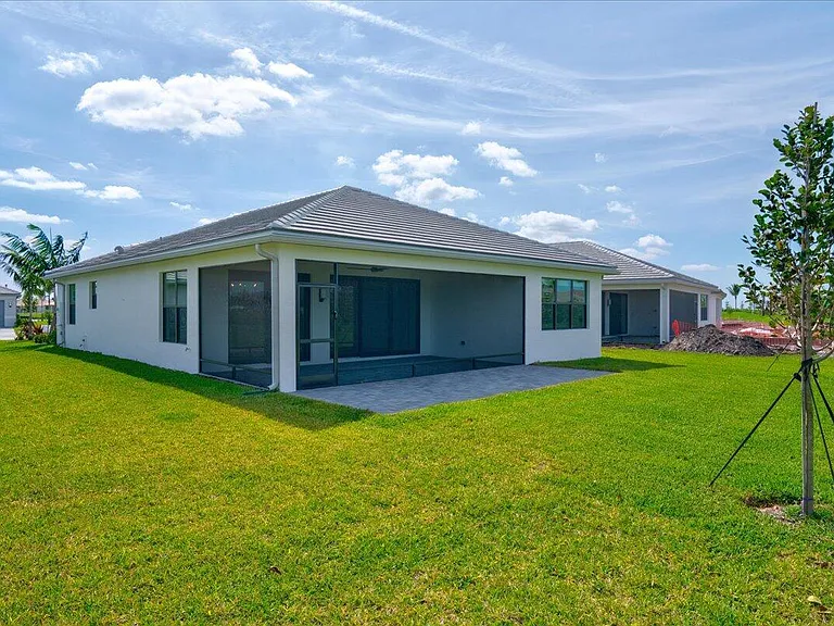 12474 SW La Costa St — Photo 50