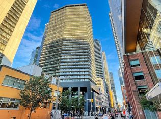 125 Peter St #3111-C01, Toronto, ON M5V 0M2