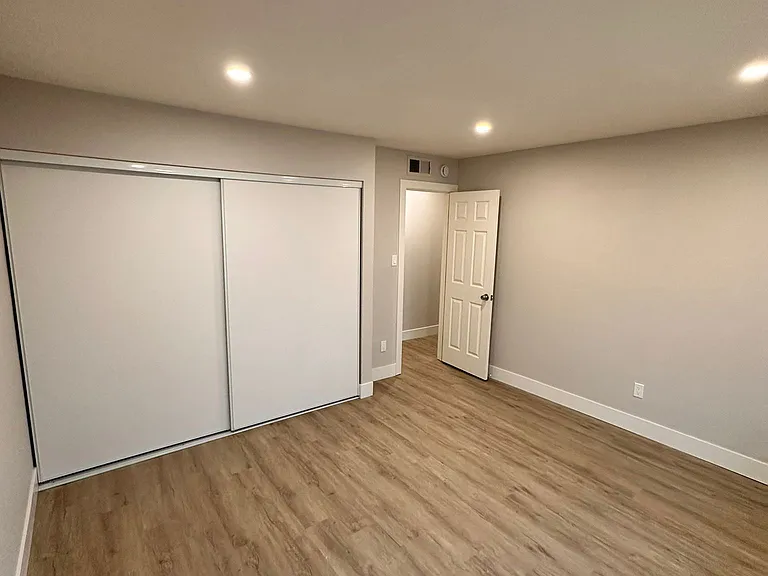 1218 W El Camino Ave — Photo 13