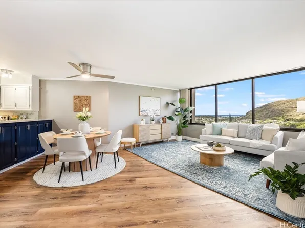 555 Hahaione St APT 7D, Honolulu, HI 96825