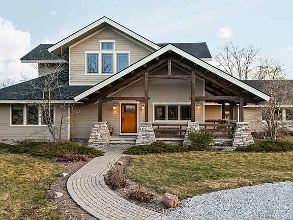 2nd image of 5665 Braun Rd