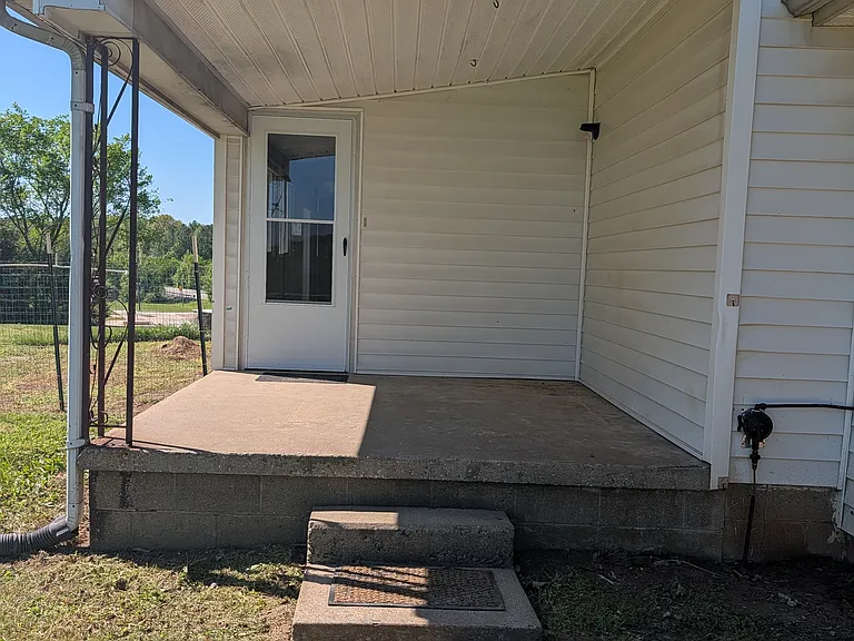 Side door