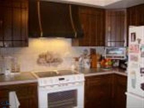 3rd image of 5739 Smiths Creek Rd