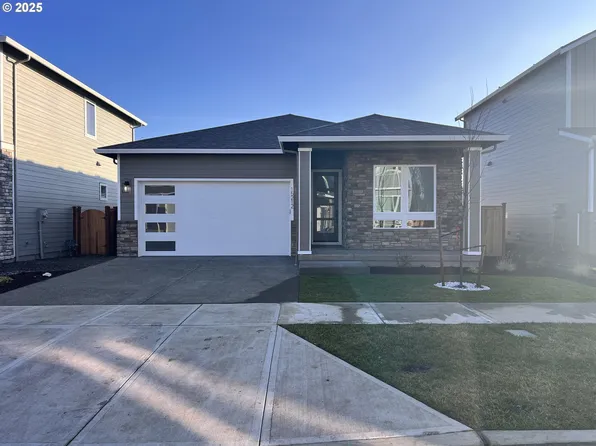 15212 SE Towers Ter, Milwaukie, OR 97267