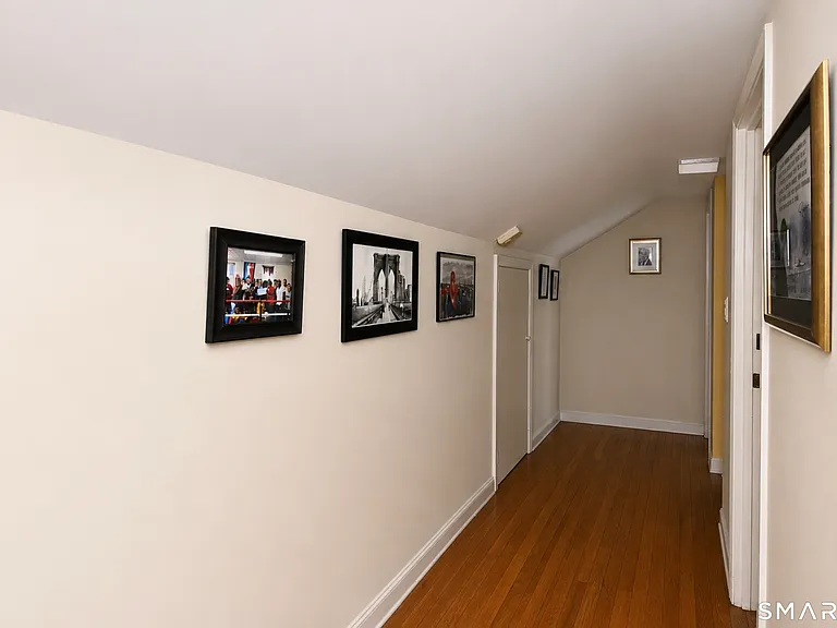 1030 Jennings Rd — Photo 14