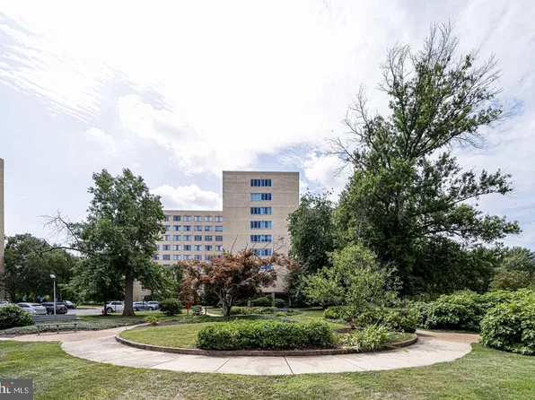 6631 Wakefield Dr, Alexandria, VA