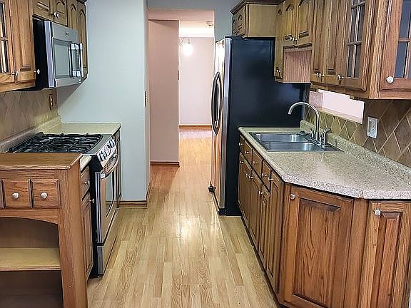 3rd image of 1601 Bernard Kern Dr
