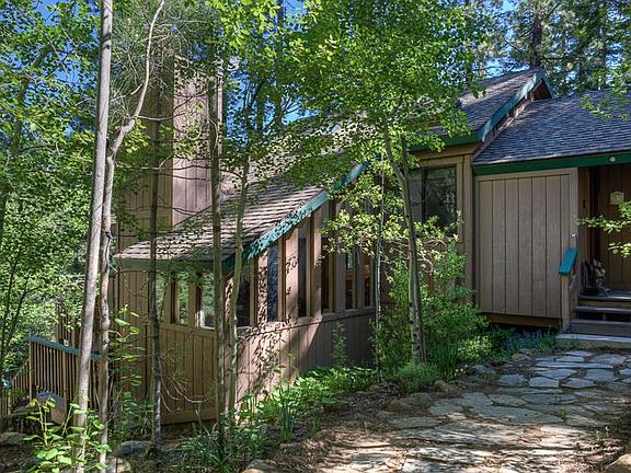 3rd image of 800 Beaver Pond